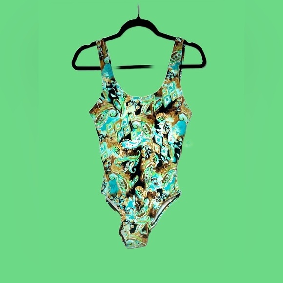 NWT Aliana One-Piece Multicolored Floral Swimsuit w/ Built-In Bra & Low Back, 12 - Picture 6 of 14